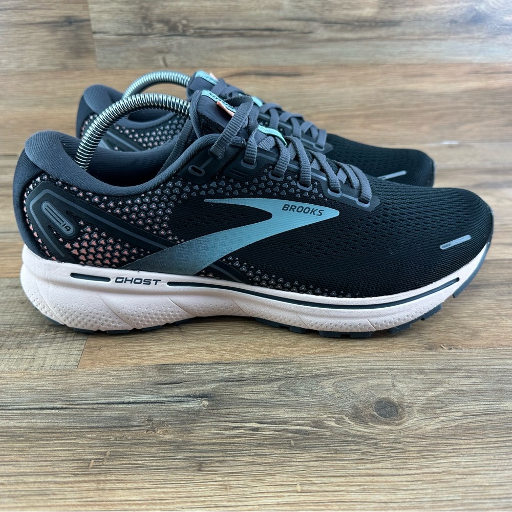 Brooks Ghost 14 Women Sz 11B  Running Shoes Black Peach Athletic Sneakers Gym